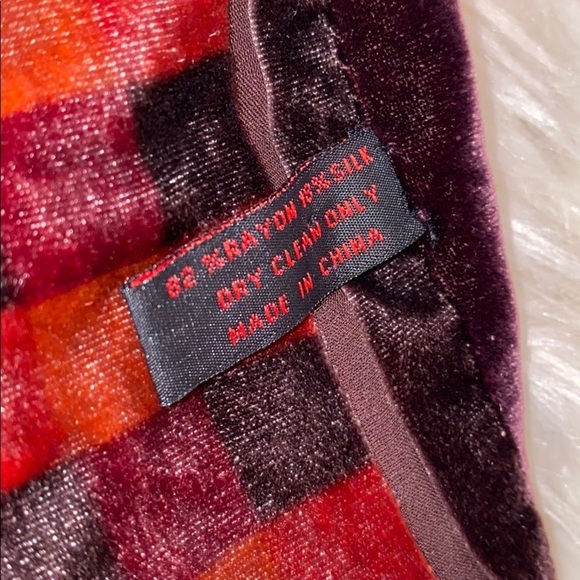 Redfish Designs Scarf - Picture 4 of 11